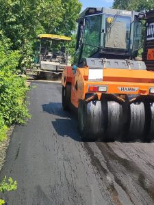 Подробнее о статье Укладка асфальта асфальтоукладчиком в городе Дмитров